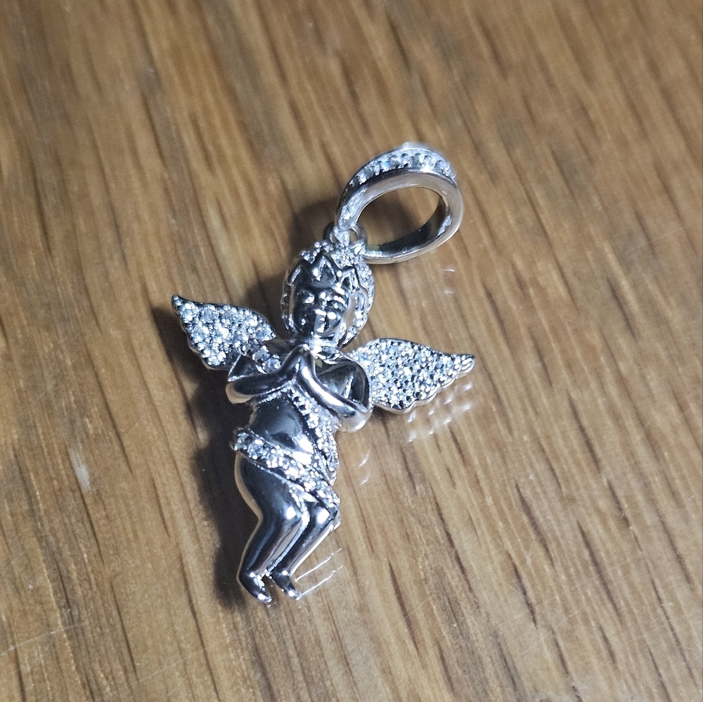 Silver angel pendant - Picture 4 of 4